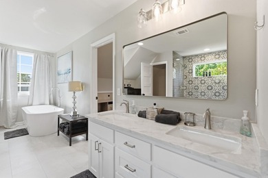 Experience luxury lake living with seasonal lake views in this - photo 41