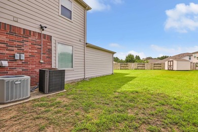 Beautiful MOVE IN READY 4 bedroom, gameroom, office, 2.5 baths & - photo 42