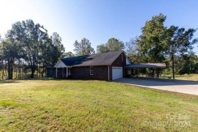 (private lake, pond, creek) Home For Sale in Lincolnton North Carolina