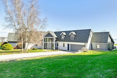 Lakefront Luxury Awaits! Nestled on over 20 sprawling acres with - photo 9