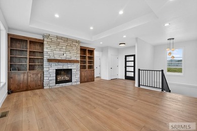 This stunning custom modern ranch style home features 4 bedrooms - photo 8