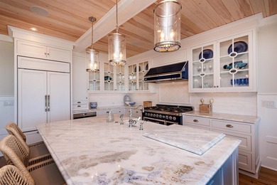 The Most Prestigious Home Built on the Goldcoast. This Exquisite - photo 8