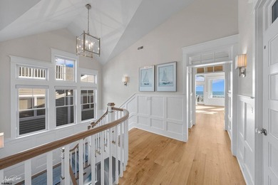 The Most Prestigious Home Built on the Goldcoast. This Exquisite - photo 5