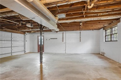 Discover 6742 Kellogg Dr, arranged for everyday practicality - photo 27