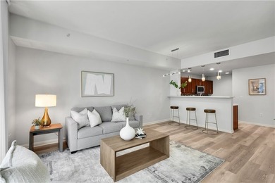 Experience the best of downtown San Diego living in this - photo 11