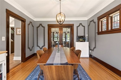 Timeless Browncroft beauty! Welcome to 29 Elmcroft Rd, a - photo 12
