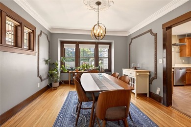Timeless Browncroft beauty! Welcome to 29 Elmcroft Rd, a - photo 13