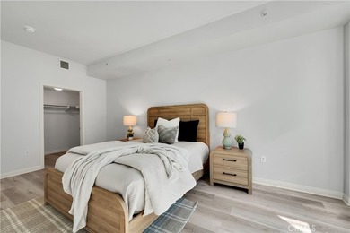 Experience the best of downtown San Diego living in this - photo 19