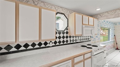 Move-in ready lakeview cabin offering 3 bedrooms, 2 baths, and - photo 10