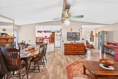 Looking for the perfect lake retreat, retirement home, or a - photo 20