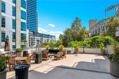 Experience the best of downtown San Diego living in this - photo 27