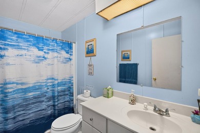 Looking for the perfect lake retreat, retirement home, or a - photo 38