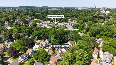 Timeless Browncroft beauty! Welcome to 29 Elmcroft Rd, a - photo 41