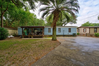 Looking for the perfect lake retreat, retirement home, or a - photo 43