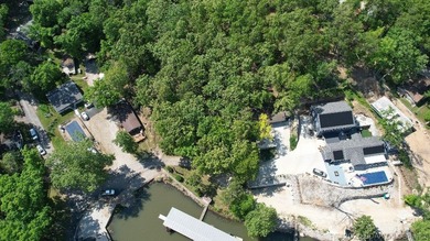 Build your dream home in Paradise Cove Resort in the heart of - photo 5
