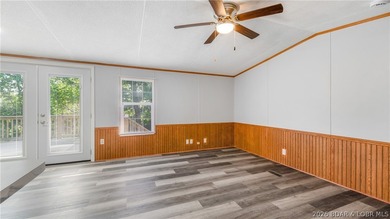 Completely refreshed and move-in ready, this beautifully - photo 6