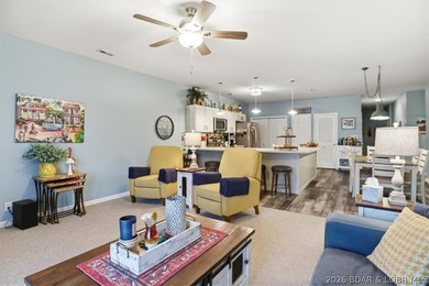 Cute, updated, and completely move-in ready-just bring your - photo 5
