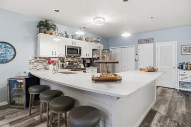 Cute, updated, and completely move-in ready-just bring your - photo 7
