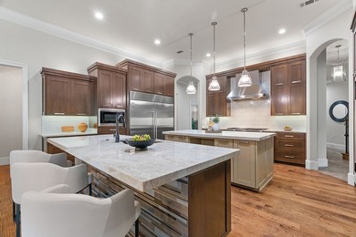 Privacy is everything in this exclusive 2-acre property located - photo 11