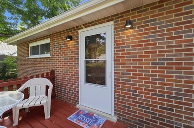 Welcome home to 417 Davis Ln. This well maintained brick ranch - photo 10
