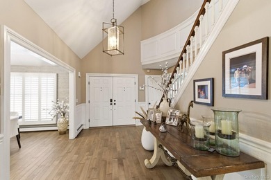 Welcome to this exceptional luxury residence in East Setauket - photo 4