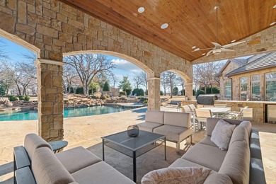 Privacy is everything in this exclusive 2-acre property located - photo 34