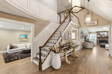 Welcome to this exceptional luxury residence in East Setauket - photo 5