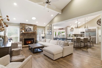 Welcome to this exceptional luxury residence in East Setauket - photo 10