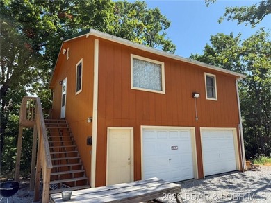 Eagles Nest is a two-bedroom cabin. Fully equipped kitchen - photo 1