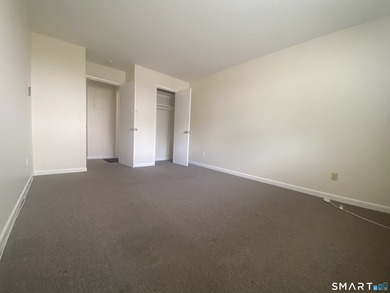 Ultra convenient location near Connecticut Ave, a short drive to - photo 5