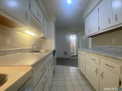 Ultra convenient location near Connecticut Ave, a short drive to - photo 8