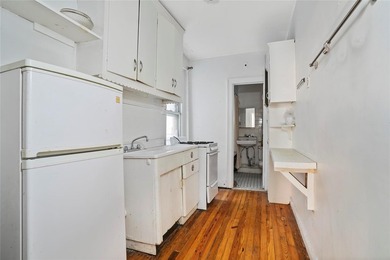 Discover a rare portfolio opportunity in the heart of East - photo 8