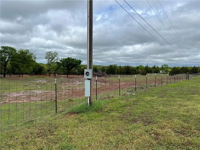 (private lake, pond, creek) Acreage Sale Pending in Meeker Oklahoma