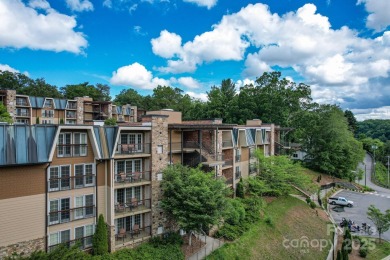 2bed/2bath second home or investment condo in the heart of the