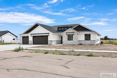 This one is amazing! Located in the highly desirable Pine Brook - photo 3