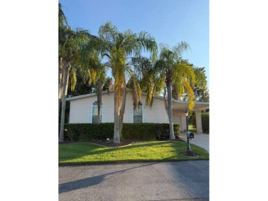 (private lake, pond, creek) Home For Sale in Auburndale Florida