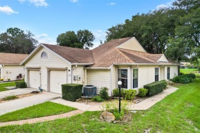 (private lake, pond, creek) Townhome/Townhouse For Sale in Inverness Florida