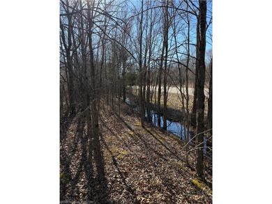 Discover 28 acres of opportunity just outside Keota near - photo 7