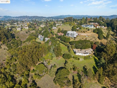 Rarely do you find a sun-drenched 4.7-acre lot with rolling - photo 11