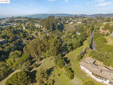 Rarely do you find a sun-drenched 4.7-acre lot with rolling - photo 13