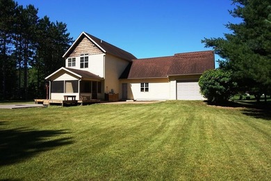 Beautiful open design custom home offers 3 BRs, 4 baths, hickory - photo 26
