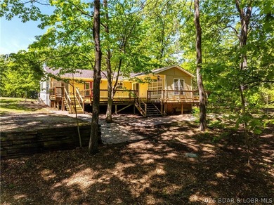 SELLER NOW OFFERING $5,000 TOWARDS CLOSING COSTS! Completely - photo 3
