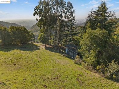 Rarely do you find a sun-drenched 4.7-acre lot with rolling - photo 40