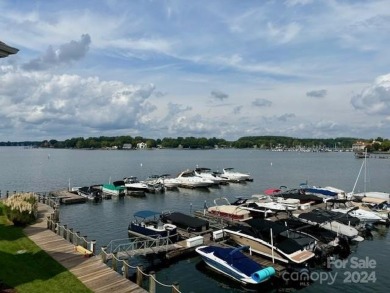 Lake Norman Condo For Sale in Cornelius North Carolina