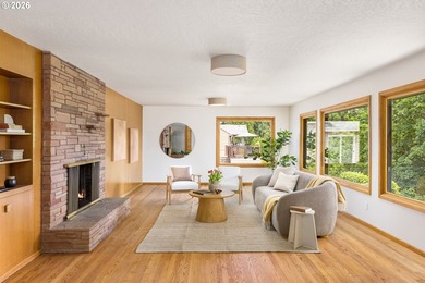Price Improvement! Thoughtfully renovated from top to bottom - photo 7