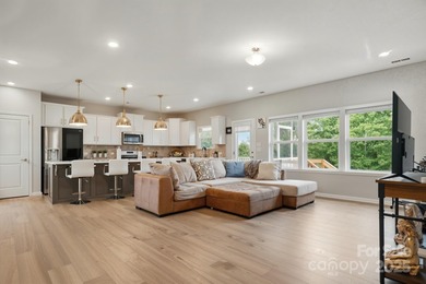 Check out the 3D Exterior & Interior tour that has now been - photo 11