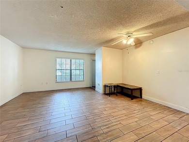 Charming 3 bedroom, 2bath condo in the desirable Village Square - photo 13
