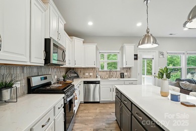 Check out the 3D Exterior & Interior tour that has now been - photo 15