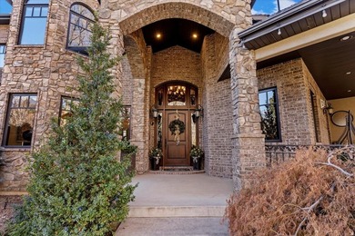 Welcome to this stunning 3-acre horse property nestled at the - photo 15