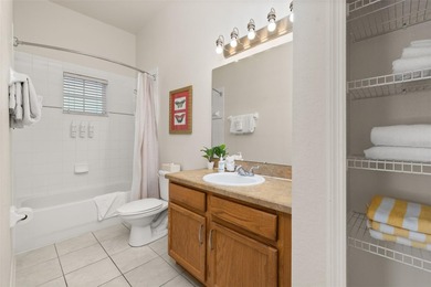 Welcome to this beautifully maintained 2-bedroom, 2-bath - photo 24